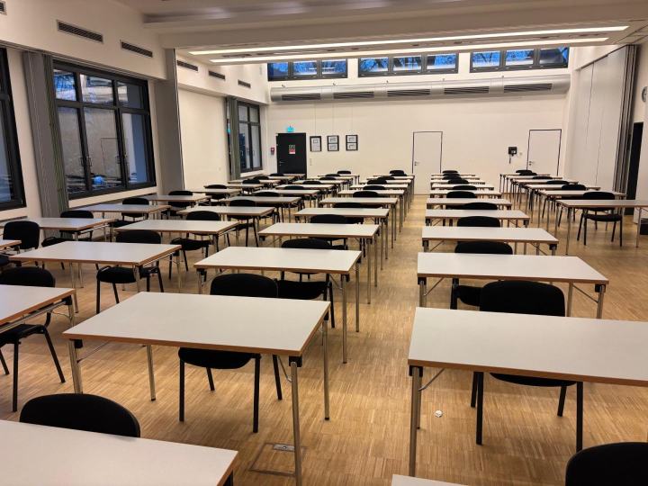 Sachkundelehrgang Hundeausbildung mit Prüfung TierSchG §11 Abs. 1 Nr. 8f